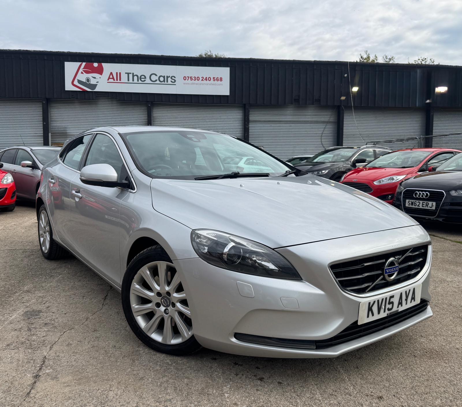 2015 Volvo V40