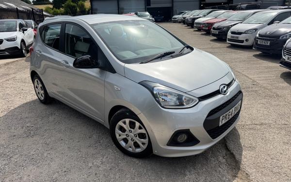 2014 Hyundai i10 — photo 1 of 5
