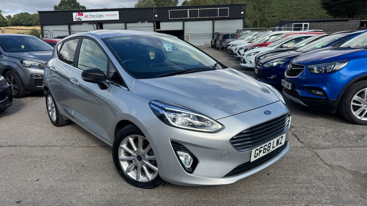 2018 Ford Fiesta thumbnail 2